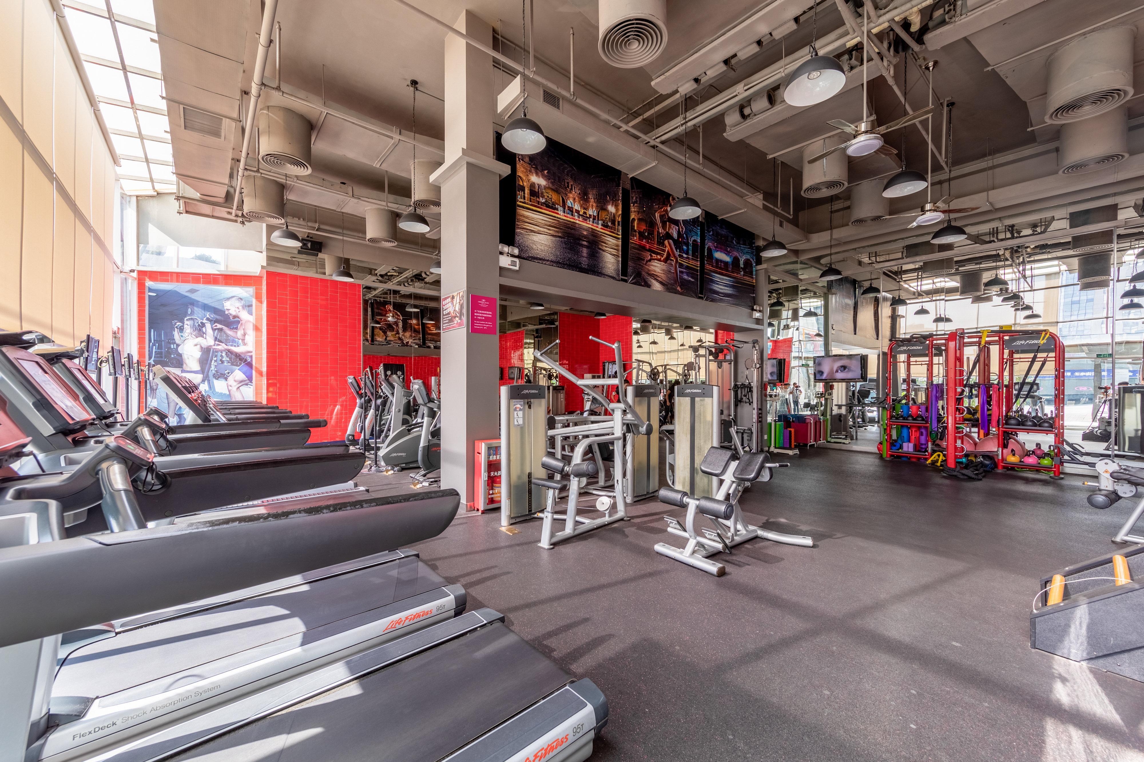 ホテル クラウンプラザ広州 シティ センター エクステリア 写真 The gym at the hotel