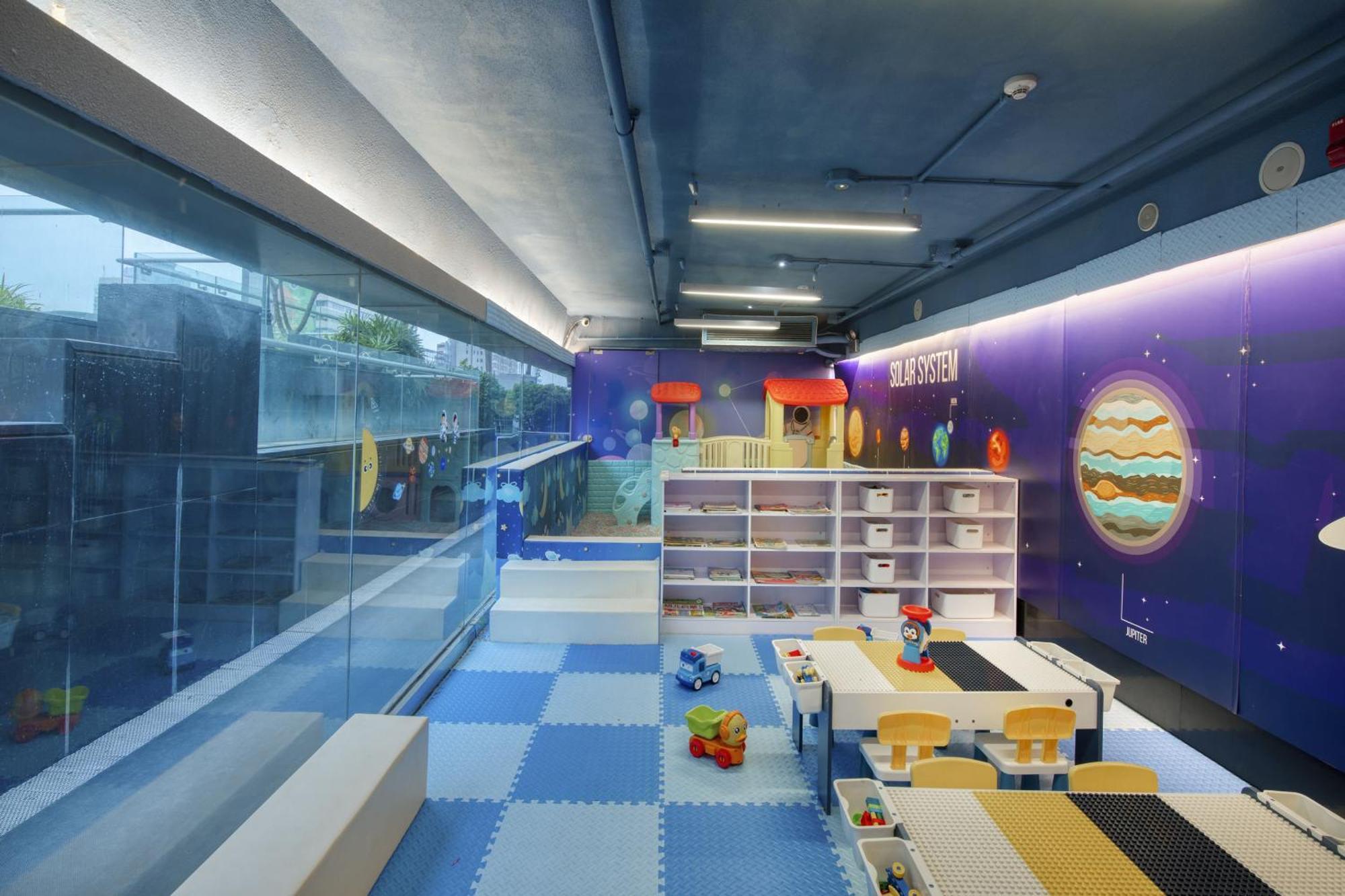 ホテル クラウンプラザ広州 シティ センター エクステリア 写真 The Children's Museum