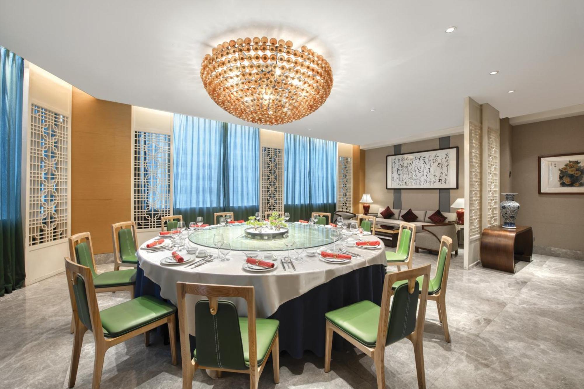 ホテル クラウンプラザ広州 シティ センター エクステリア 写真 A private dining room at the restaurant
